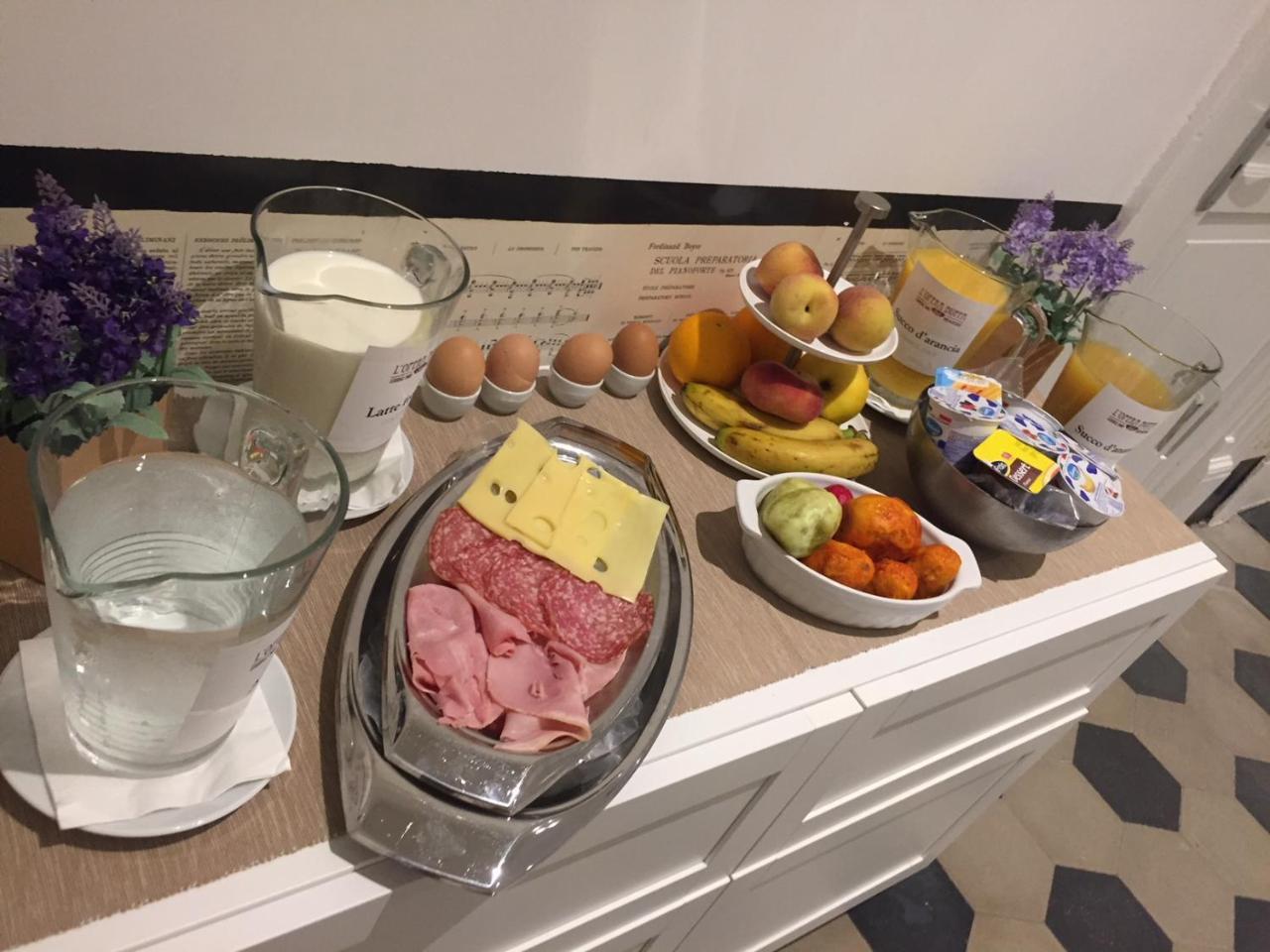 L'opera Buffa Frühstückspension